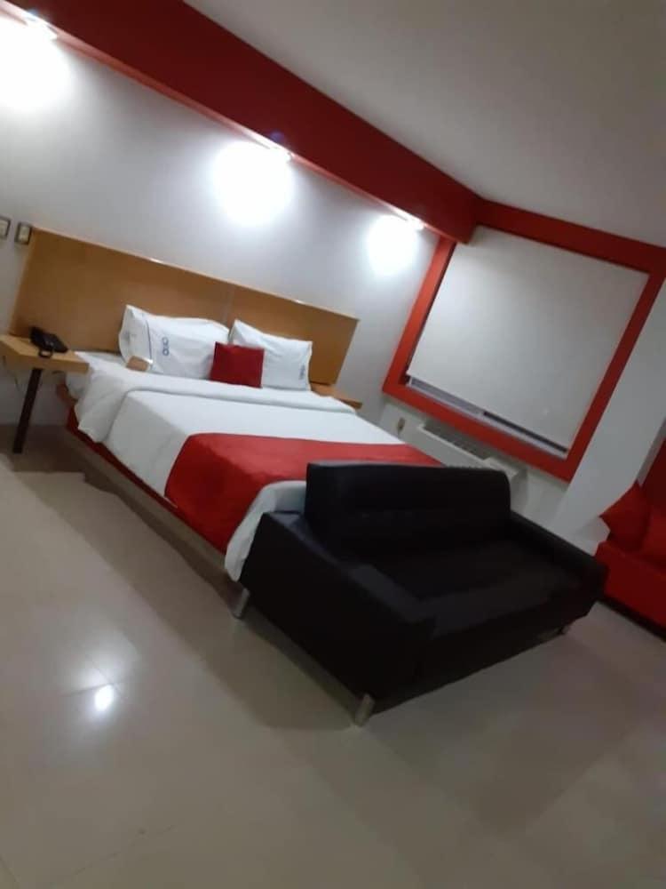 Hotel Ceo موروليا المظهر الخارجي الصورة