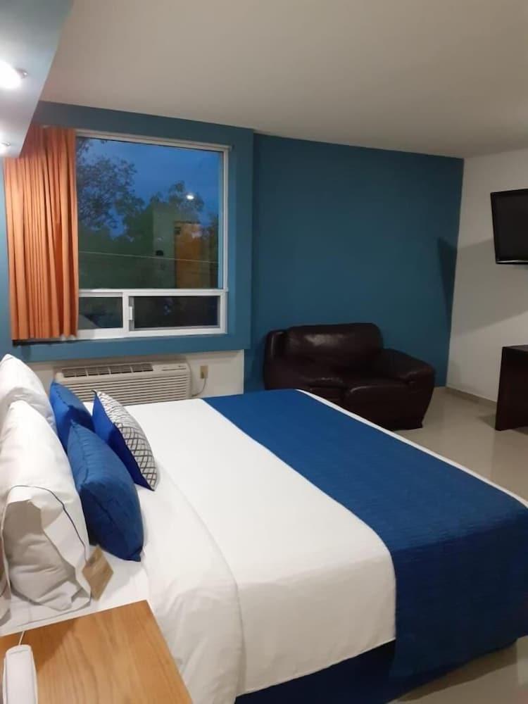 Hotel Ceo موروليا المظهر الخارجي الصورة